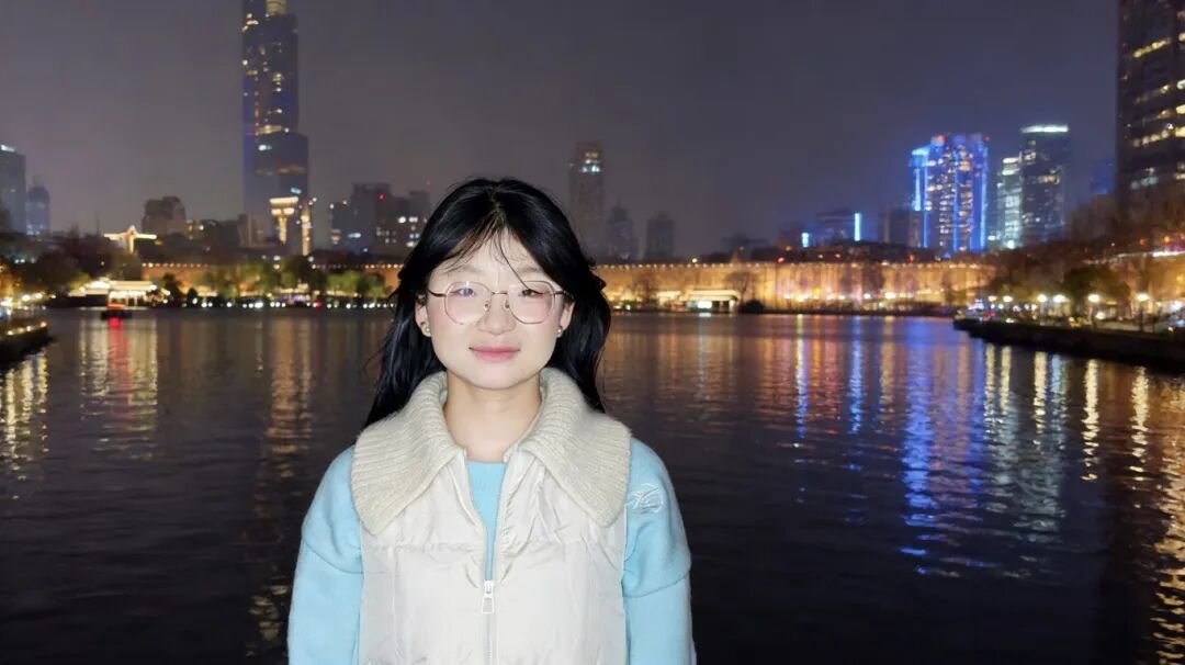 是从走进南审的那一天才真正开始的