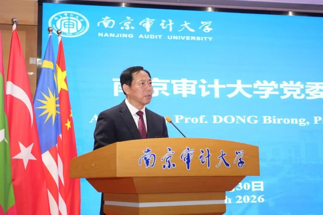 免费蓝鲸体育app入口新人权益 对照